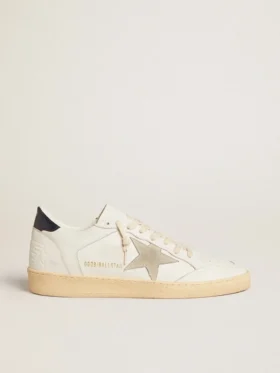 Ball Star avec étoile en daim gris glacé et languette de talon en cuir bleu