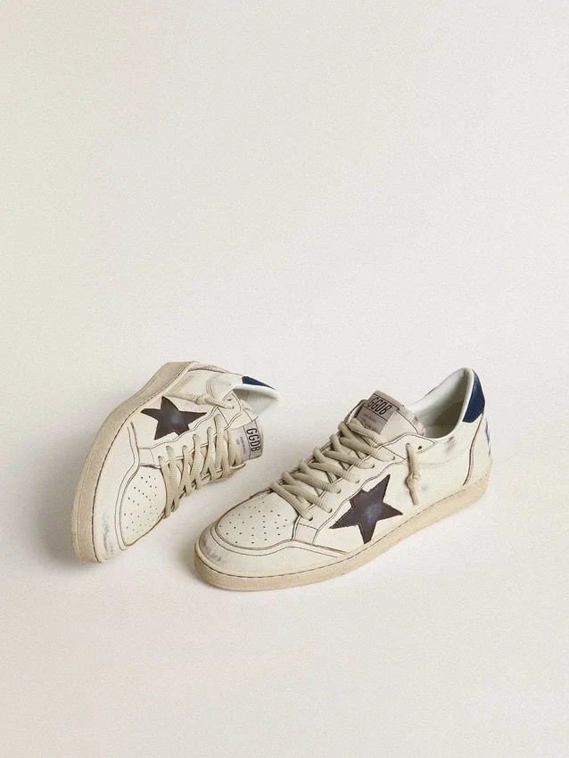 Ball Star avec étoile noire et languette de talon en daim bleu