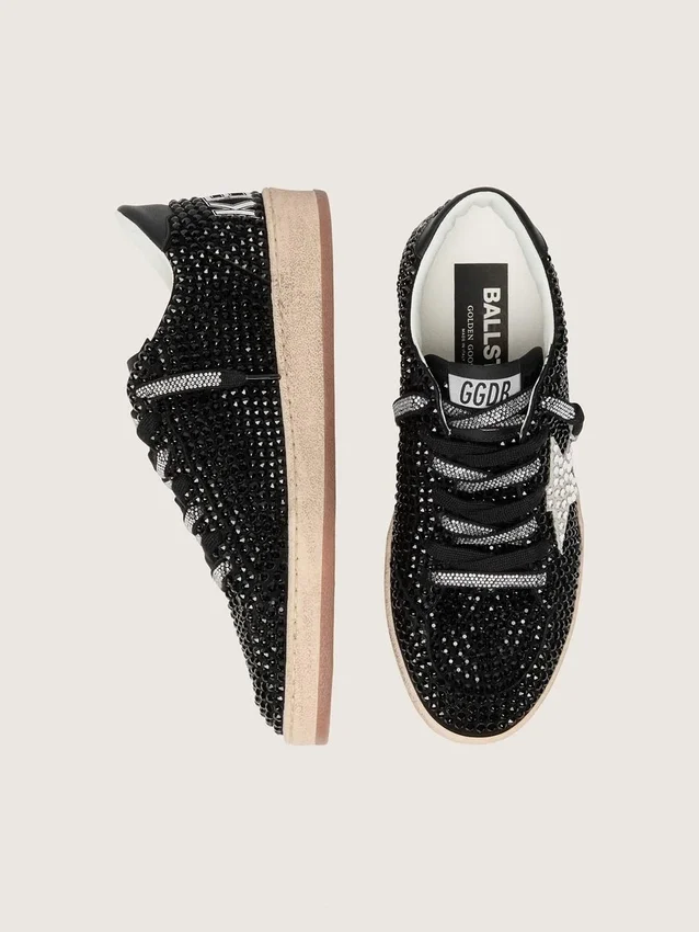 Ball Star en daim noir avec étoile blanche et cristaux Swarovski