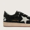 Ball Star en daim noir avec étoile blanche et cristaux Swarovski