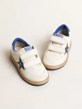 Ball Star Junior avec étoile en cuir métallisé bleu et languette au talon