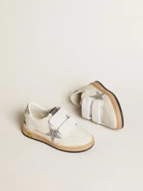 Ball Star Junior en cuir nappa avec étoile pailletée argentée et languette au talon