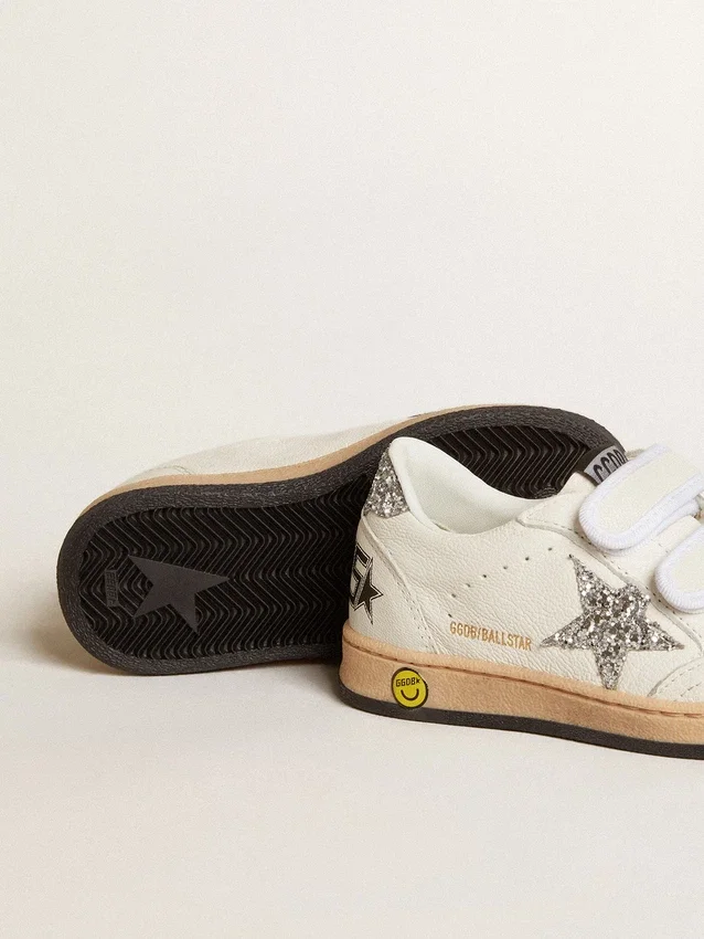Ball Star Junior en cuir nappa avec étoile pailletée argentée et languette au talon