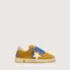 Ball Star Junior en daim ocre avec étoile et languette au talon en cuir blanc brillant