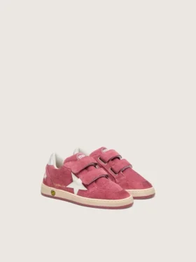 Ball Star Junior en daim rouge avec étoile en cuir blanc et languette de talon argent métallisé