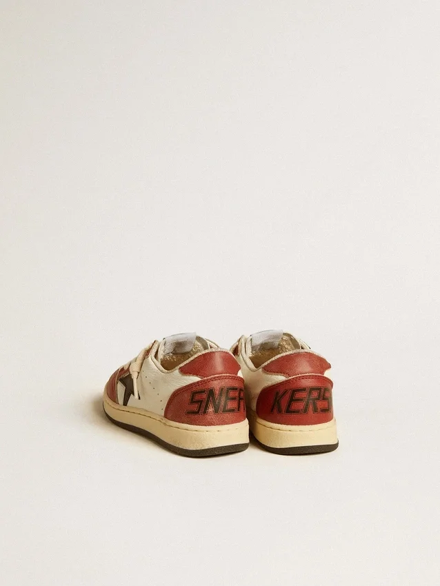 Ball Star Junior en nappa avec étoile noire et empiècements en cuir rouge