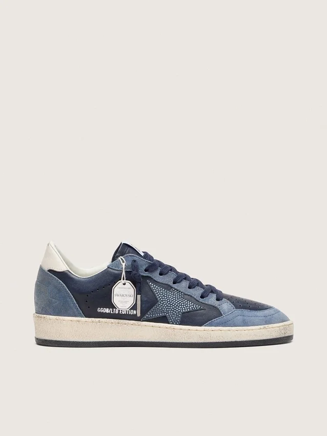 Ball Star LTD pour femme en cuir bleu foncé avec une étoile en cristaux Swarovski bleu clair et des empiècements en daim