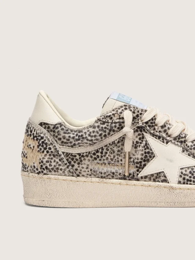Ball Star LTD pour femme en cuir de poney imprimé léopard avec étoile en cuir crème