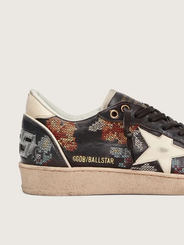 Ball Star LTD pour femme en nappa ébène avec broderies multicolores et étoile blanche