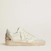 Ball Star pour femme en cuir avec étoile en daim platine et broderie florale multicolore