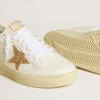Ball Star pour femme en cuir blanc avec étoile pailletée dorée et languette de talon pailletée noire