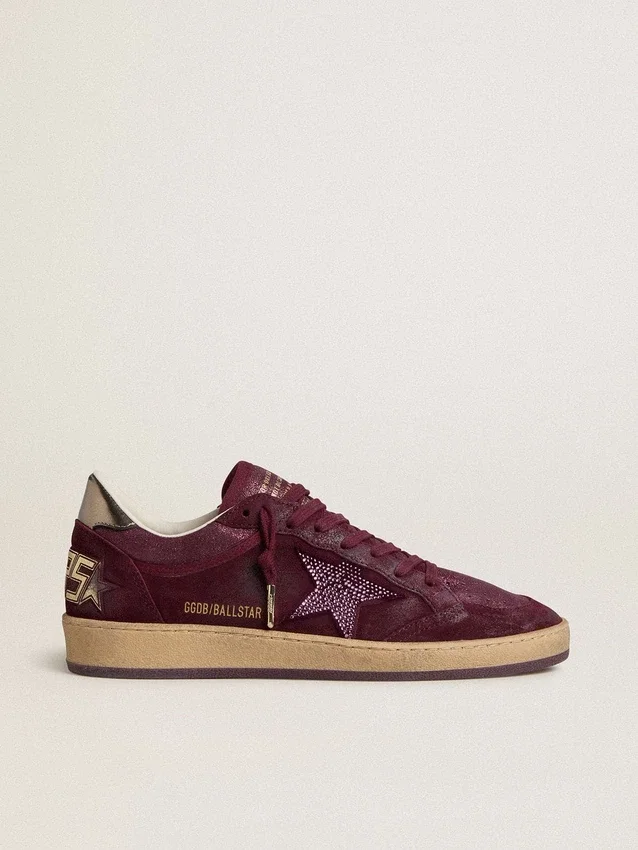 Ball Star pour femme en daim bordeaux avec étoile en cristal et languette de talon en cuir métallisé