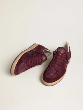 Ball Star pour femme en daim bordeaux avec étoile en cristal et languette de talon en cuir métallisé