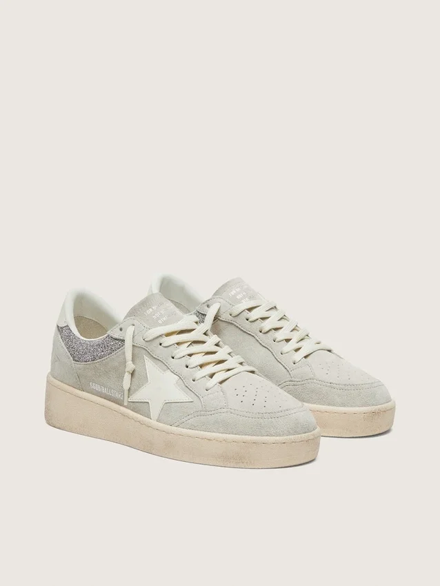Ball Star pour femme en daim gris clair avec étoile et empiècements pailletés