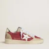 Ball Star pour femme en daim rouge avec étoile en daim craquelé blanc et languette de talon en cuir platine