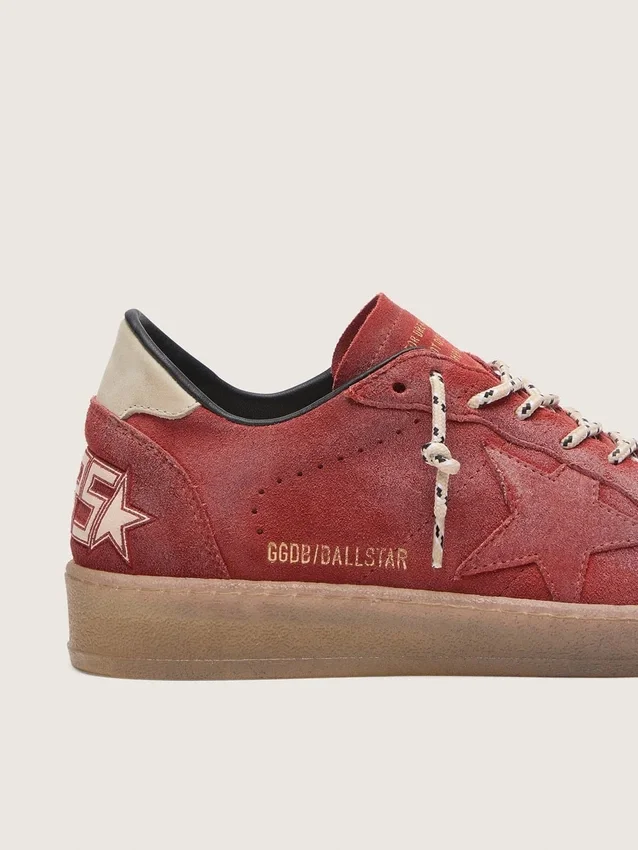 Ball Star pour femme en daim rouge rouille avec étoile ton sur ton