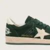 Ball Star pour femme en daim vert avec étoile en cuir blanc et languette au talon