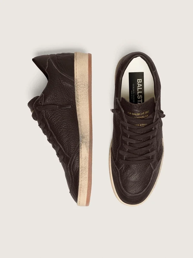 Ball Star pour homme en cuir marron foncé avec étoile en cuir ton sur ton
