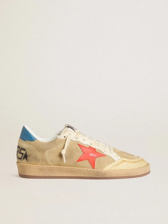 Ball Star pour homme en daim beige avec étoile en cuir corail et languette de talon en nappa bleue