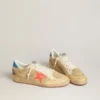 Ball Star pour homme en daim beige avec étoile en cuir corail et languette de talon en nappa bleue