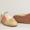 Ball Star pour homme en daim beige avec étoile en cuir corail et languette de talon en nappa bleue