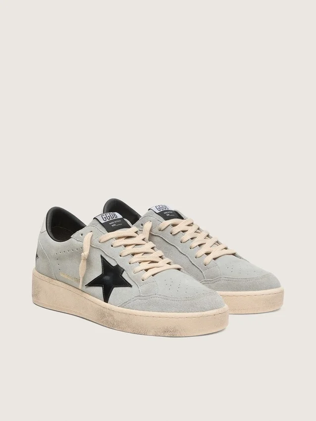 Ball Star pour homme en daim gris avec étoile en cuir noir
