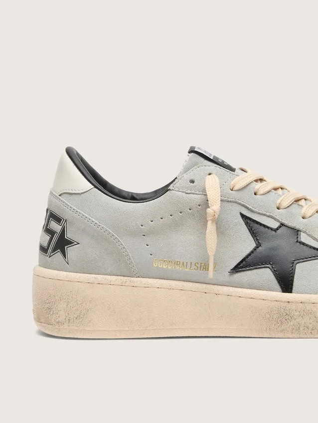 Ball Star pour homme en daim gris avec étoile en cuir noir