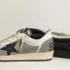 Ball Star pour homme en daim gris avec étoile en cuir noir et empiècements en cuir nappa blanc