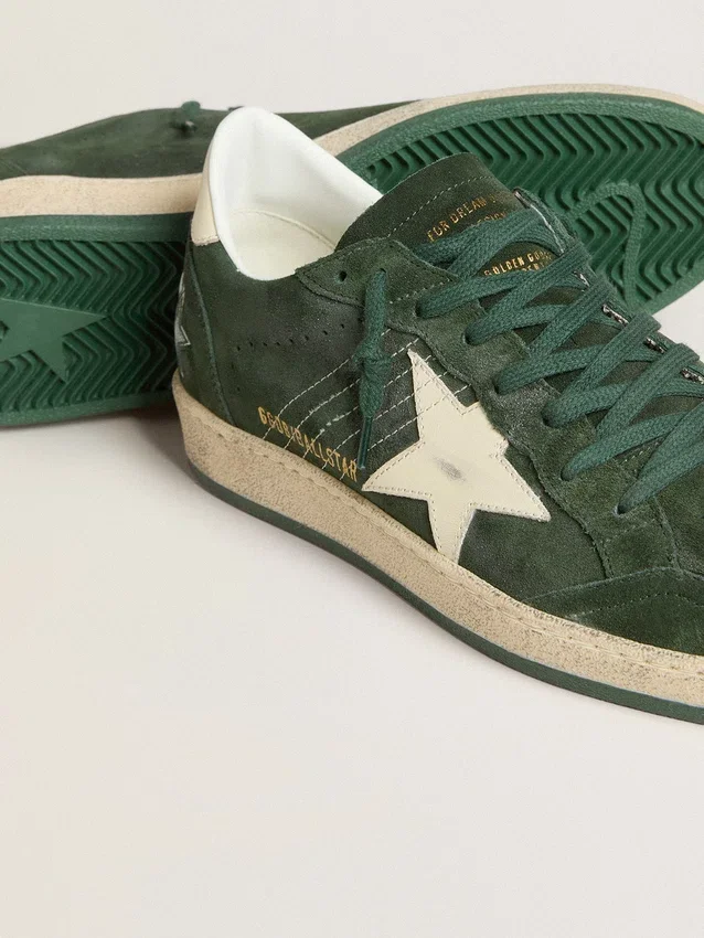 Ball Star pour homme en daim vert avec étoile et languette au talon en cuir blanc