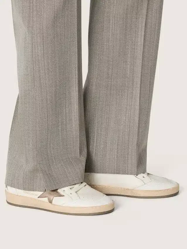 Ball Star Wishes pour femme en cuir blanc avec étoile en cuir bronze métallisé