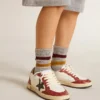 Ball Star Young en cuir nappa avec étoile noire et empiècements en cuir rouge