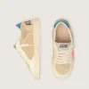 Ball Star Young en daim beige avec étoile rouge et languette de talon bleu clair