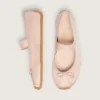 Ballerines Étoile en satin rose poudré avec étoile brodée rose poudré et bride élastique