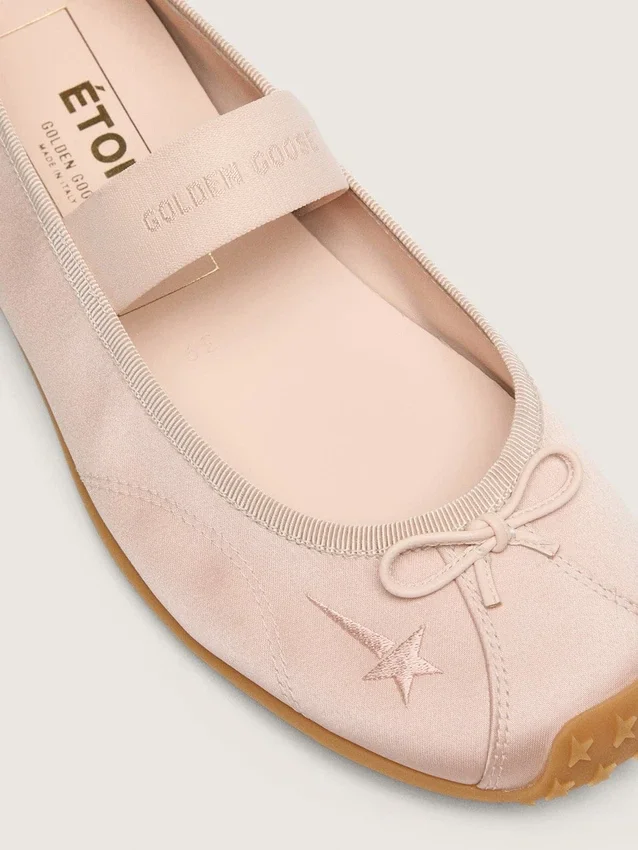 Ballerines Étoile en satin rose poudré avec étoile brodée rose poudré et bride élastique