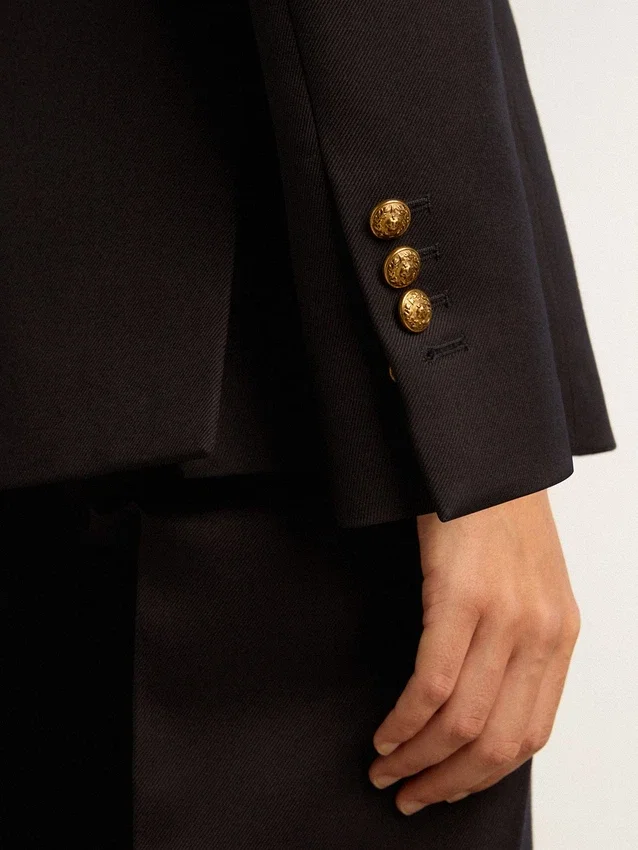 Blazer bleu foncé à double boutonnage pour femme