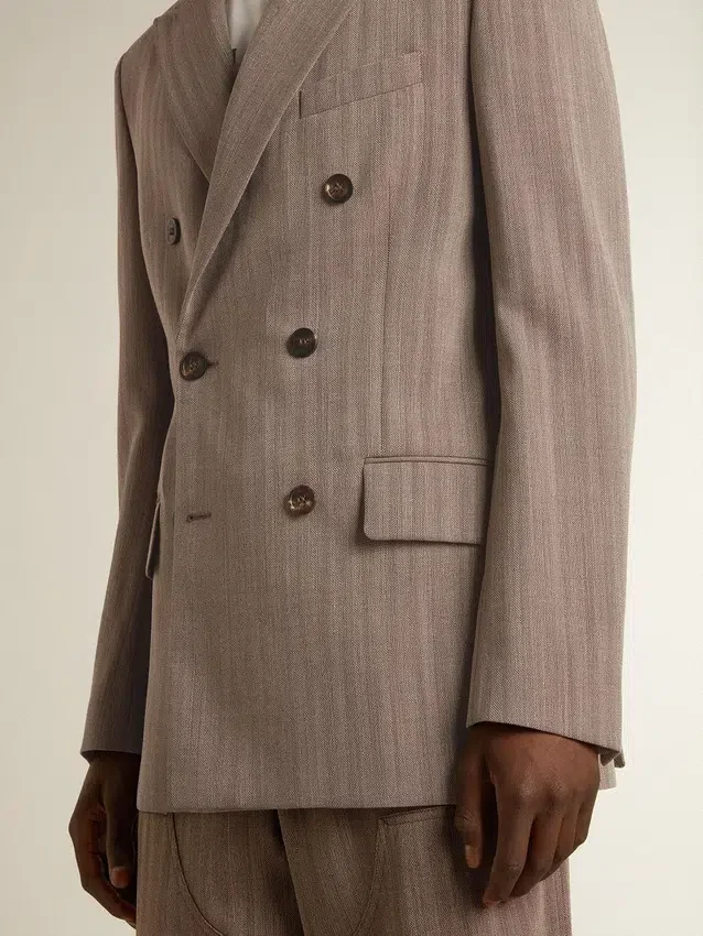 Blazer à double boutonnage pour homme en mélange de laine à motif chevrons beige