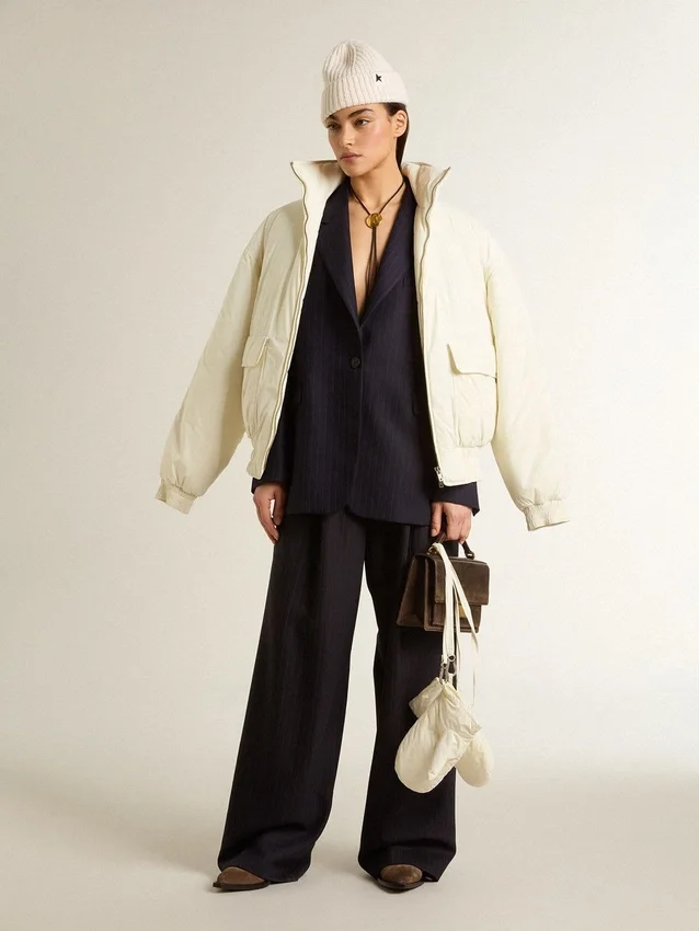 Blazer femme bleu nuit en laine, à simple boutonnage