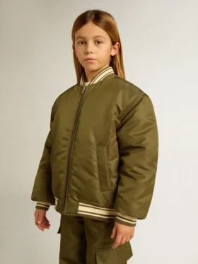 Blouson aviateur en nylon vert militaire pour enfant avec inscription dans le dos