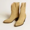 Bottes basses Wish Star en daim ciré couleur sable avec broderie en forme d’étoile