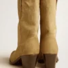Bottes basses Wish Star en daim ciré couleur sable avec broderie en forme d’étoile