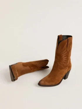 Bottes basses Wish Star en daim cognac avec étoile brodée ton sur ton