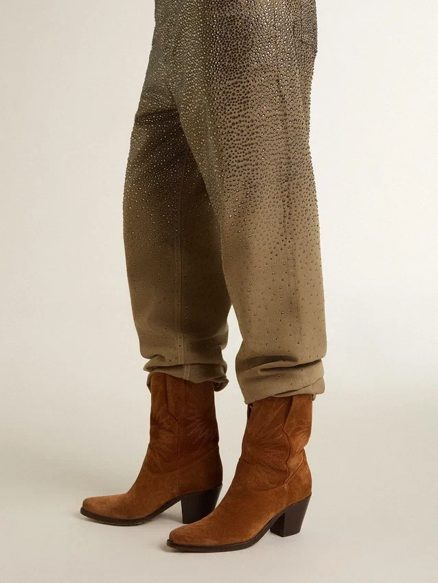 Bottes basses Wish Star en daim cognac avec étoile brodée ton sur ton