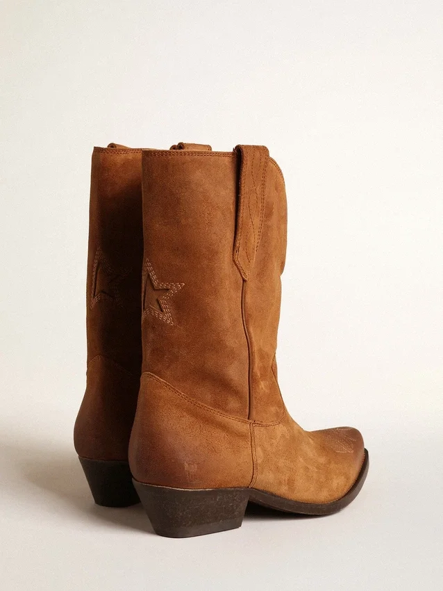 Bottes basses Wish Star en daim couleur cognac avec étoile incrustée