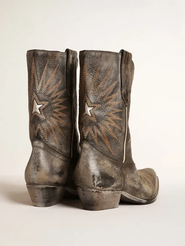 Bottes basses Wish Star pour femme en cuir noir ornées d’une étoile argentée
