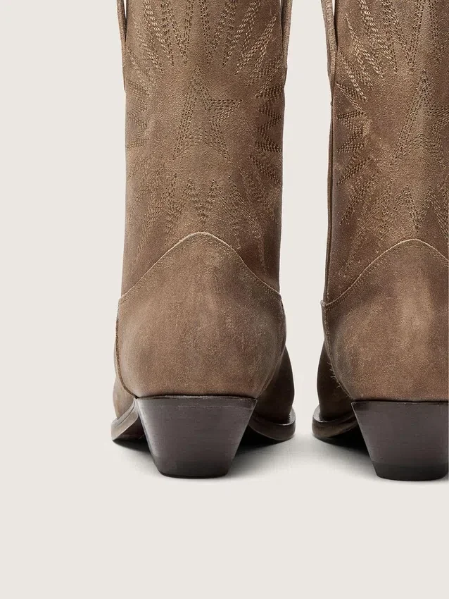 Bottes basses Wish Star pour femme en daim gris avec broderie étoilée