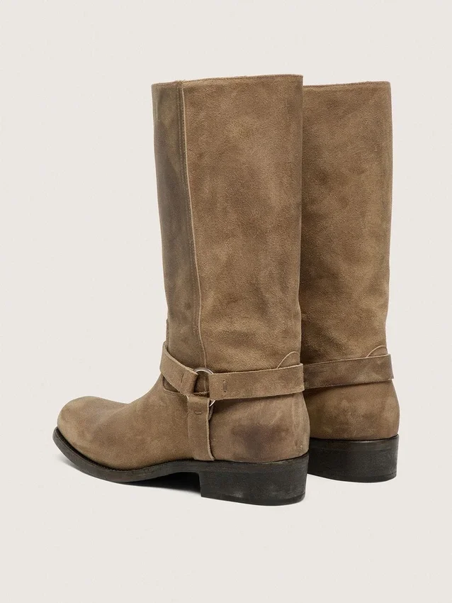 Bottes motardes hautes pour homme en daim ciré beige foncé, avec bride et boucle argentée