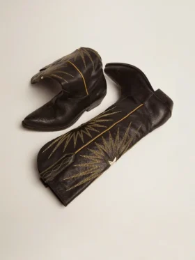 Bottes Wish Star en cuir noir avec étoile incrustée en cuir laminé platine