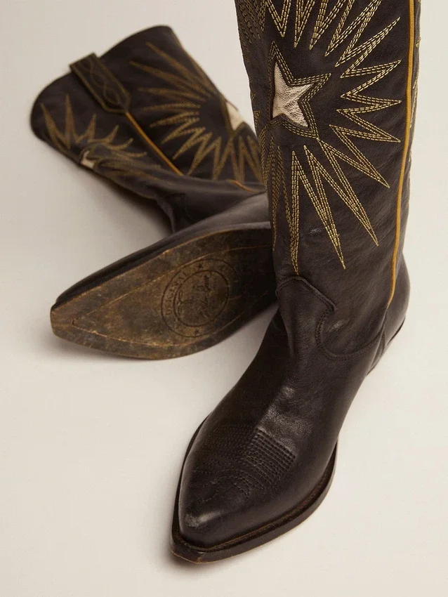 Bottes Wish Star en cuir noir avec étoile incrustée en cuir laminé platine