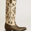 Bottes Wish Star en cuir noir et blanc avec incrustations de roses et d’étoiles