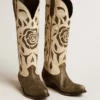 Bottes Wish Star en cuir noir et blanc avec incrustations de roses et d’étoiles